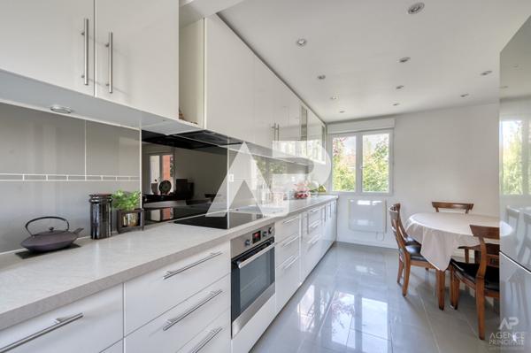 Maison Rueil Malmaison 5 pièce(s) 112 m² €790 000 ** - Référence 19772