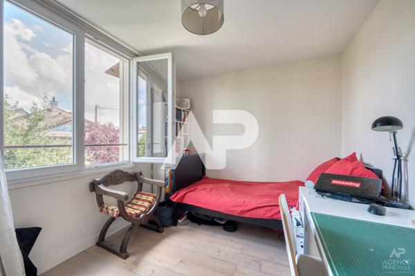 Maison Rueil Malmaison 5 pièce(s) 112 m² €790 000 ** - Référence 19772