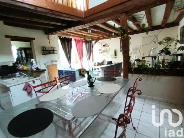 Maison 13 pièces de 307 m² à Noyers-sur-Cher (41140)