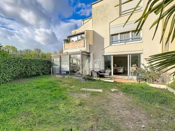 appartement familiale avec jardin privatif