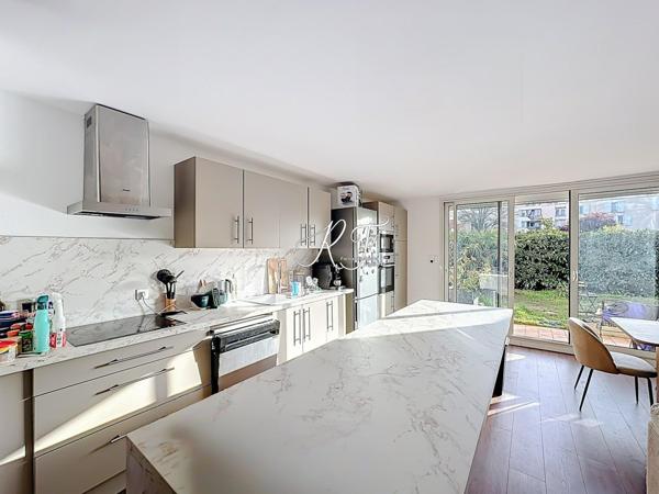 appartement familiale avec jardin privatif