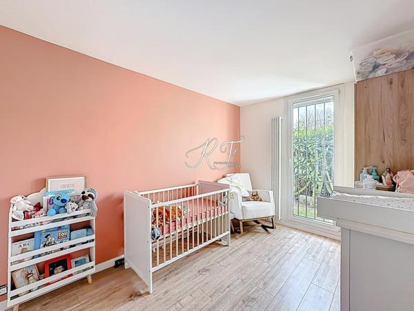 appartement familiale avec jardin privatif