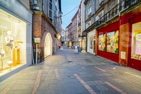 Fonds de commerce idéalement situé au cœur de Toulouse, à deux pas de la rue commerçante Alsace Lorr