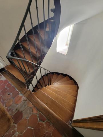 Studio calme et ensoleillé