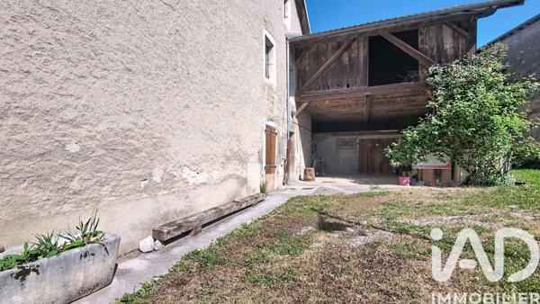 Maison à vendre 4 pièces 259,37 m² Gex