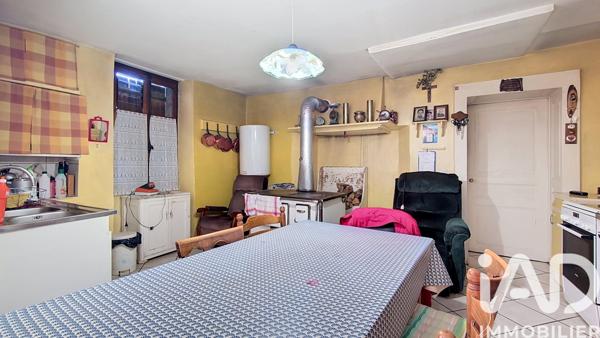 Maison à vendre 4 pièces 259,37 m² Gex