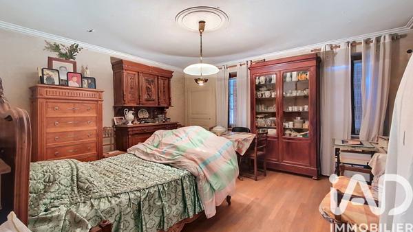 Maison à vendre 4 pièces 259,37 m² Gex