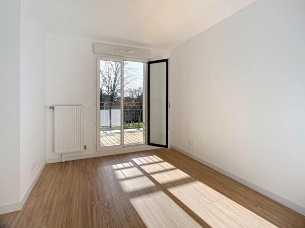 Appartement à vendre 4 pièces 3 chambres 90m2 avec terrasse ORLEANS St Marc (Loiret)
