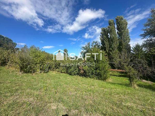 Terrain à bâtir non viabilisé de plus de 2600m² - BOULOC