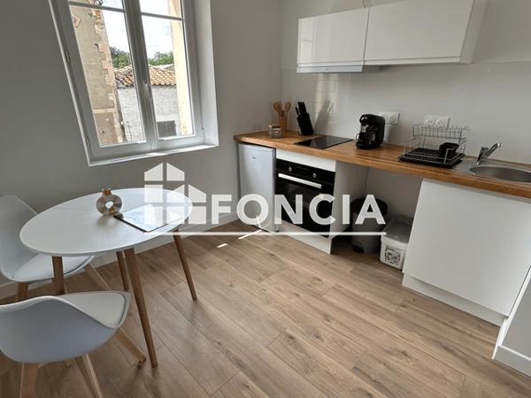 Location Appartement meublé 2 pièces 33.8 m² - Niort 79000