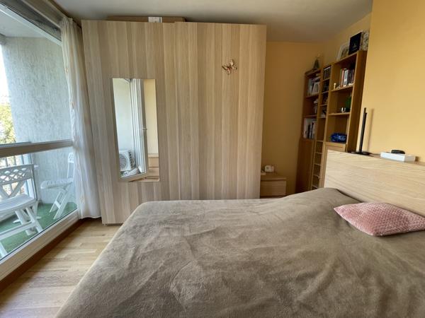 Tête d'Or - La Doua : T5 lumineux avec 3 ch., terrasse, 2 loggias et vue dégagée