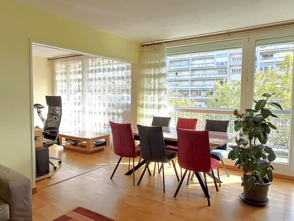 Tête d'Or - La Doua : T5 lumineux avec 3 ch., terrasse, 2 loggias et vue dégagée