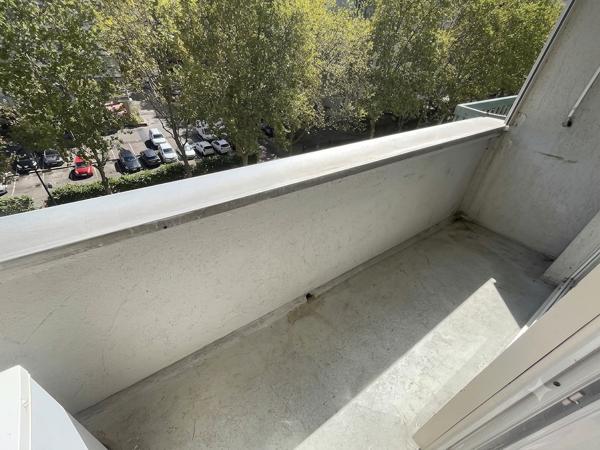 Tête d'Or - La Doua : T5 lumineux avec 3 ch., terrasse, 2 loggias et vue dégagée