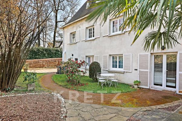 Marnes-la-Coquette – Propriété familiale avec piscine