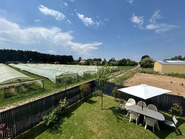 Maison 5 pièce(s) 91 m2 478 000 € **  - Référence  1133