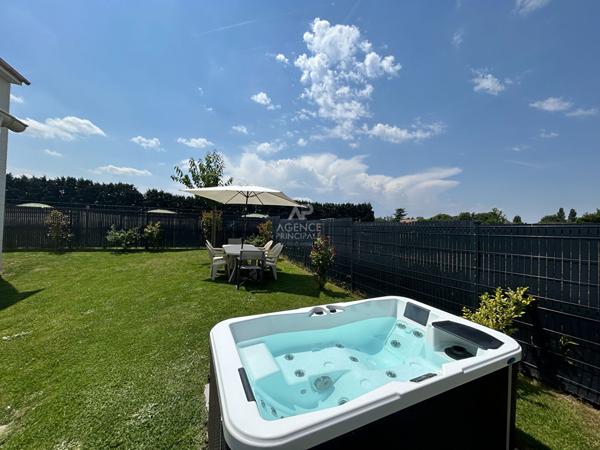 Maison 5 pièce(s) 91 m2 478 000 € **  - Référence  1133