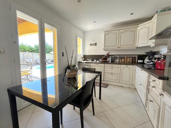 Fonds De Commerce - 600 m²