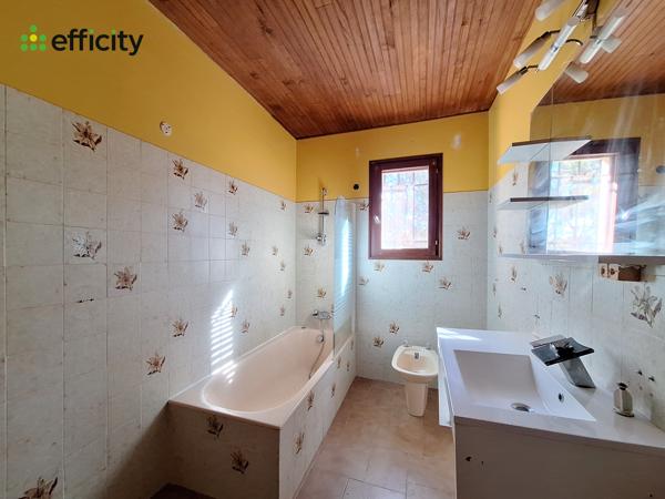 Maison 4 pièces - 105 m² Exclusivité efficity