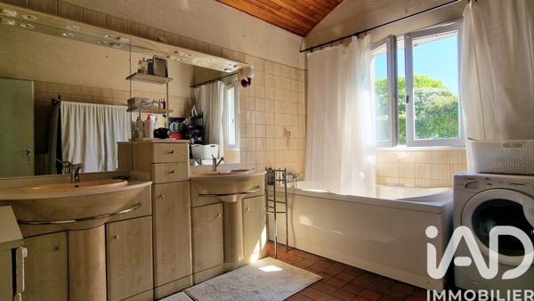 Maison à vendre 6 pièces 221 m² Sarzeau