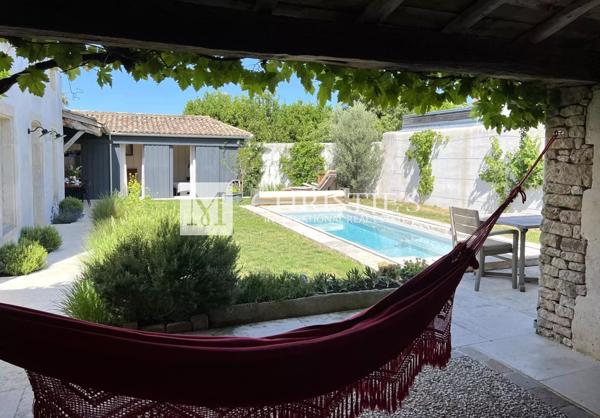 Propriété de standing de 2016 au charme d’antan, La Flotte