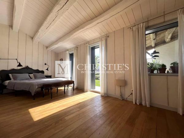 Propriété de standing de 2016 au charme d’antan, La Flotte