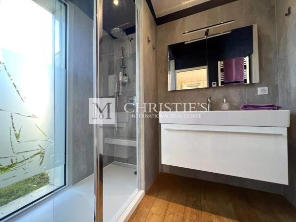 Propriété de standing de 2016 au charme d’antan, La Flotte