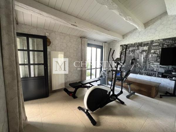 Propriété de standing de 2016 au charme d’antan, La Flotte