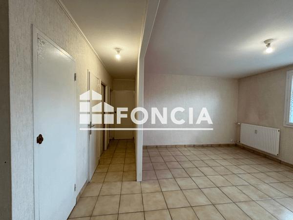 Location Appartement 3 pièces 58.74 m² - 02 A 26 ALLEE HENRI BERGSON Rennes 35200