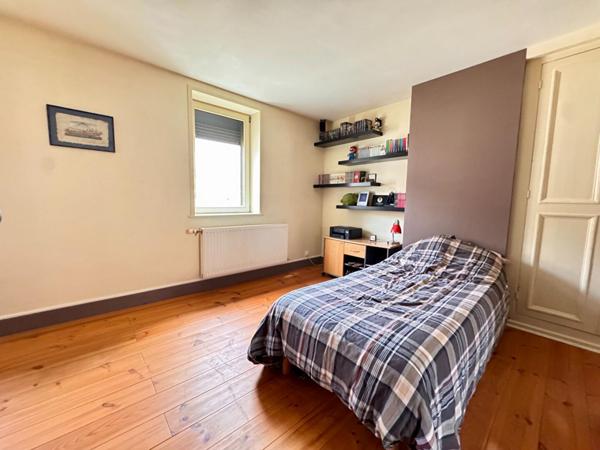 A LOUER : T1 à LILLE • • 675 € CC • Réf. 1703