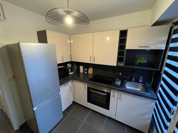 A LOUER : T1 à LILLE • • 675 € CC • Réf. 1703