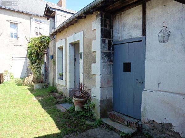 Maison à vendre à Lasse dans le Maine-et-Loire (49490), ref : LB/2491   
centre