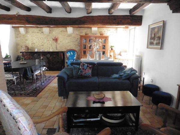 Maison à vendre à Lasse dans le Maine-et-Loire (49490), ref : LB/2491   
centre