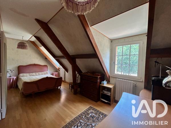 Maison à vendre 7 pièces 168 m² Brain-sur-Allonnes