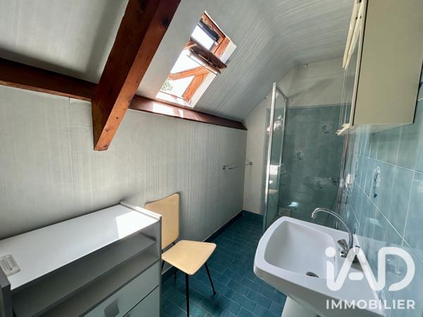 Maison à vendre 7 pièces 168 m² Brain-sur-Allonnes