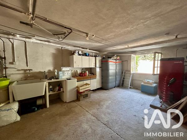 Maison à vendre 7 pièces 168 m² Brain-sur-Allonnes