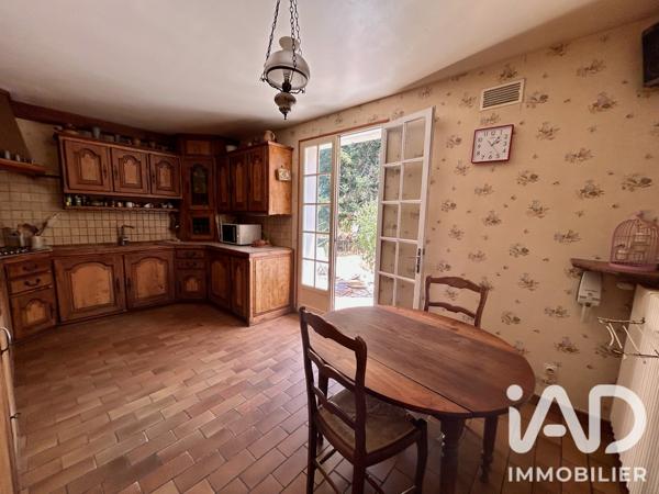 Maison à vendre 7 pièces 168 m² Brain-sur-Allonnes