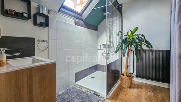 Propriété à vendre 10 pièces sur terrain clos de murs en pierre MORIGNY CHAMPIGNY (91)