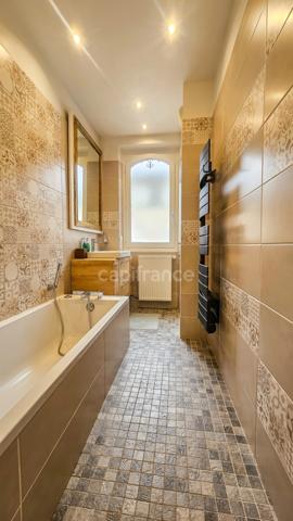 Propriété à vendre 10 pièces sur terrain clos de murs en pierre MORIGNY CHAMPIGNY (91)