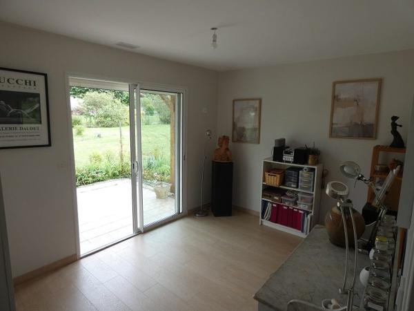 À vendre - Maison plain-pied, 6 pièces située à Vic-Fezensac (32190)