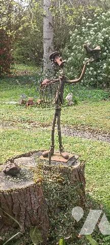 Propriété de 8 pièces, 168 m²+ 101 m²habitable, piscine chauffée, dépendances sur 6 453 m² de jardin