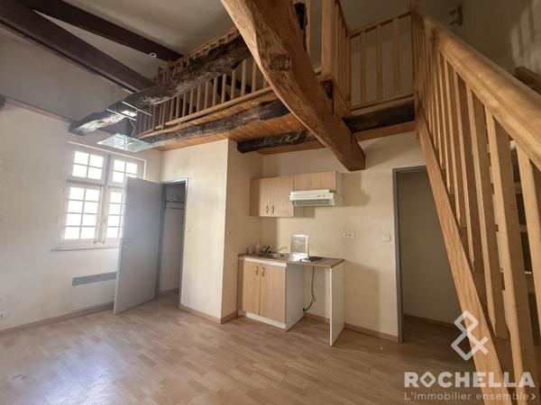 MAISON À COLOMBAGE