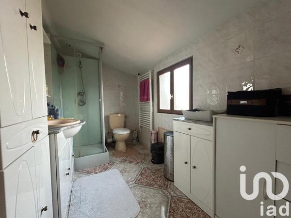 Maison à vendre 5 pièces 92 m² Sainte-Geneviève-des-Bois