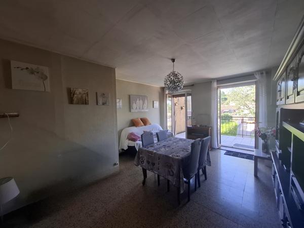 CIVIEUX D'AZERGUES CENTRE - MAISON AVEC JARDIN - BELLE OPPORTUNITE à SAISIR
