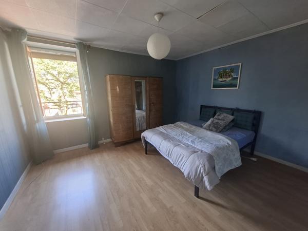 CIVIEUX D'AZERGUES CENTRE - MAISON AVEC JARDIN - BELLE OPPORTUNITE à SAISIR