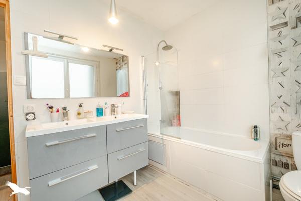 Maison à vendre |  Châteauneuf-du-Faou |  7 pièces | 157 m²