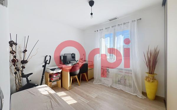 Maison à vendre    5 pièces •  Claira