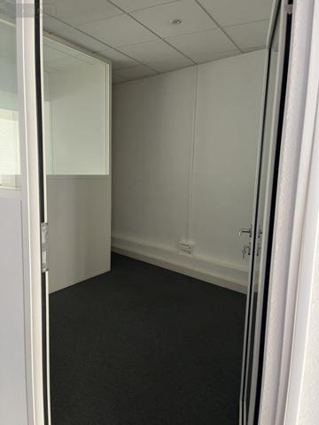 Fonds et/ou murs commerciaux à louer à Hénin-Beaumont dans le Pas-de-Calais (62110), ref : 62034-L3383   
Centre