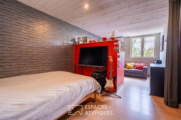 Propriété avec gîtes et maison familiale, deux piscines et jardin arboré