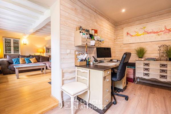 Propriété avec gîtes et maison familiale, deux piscines et jardin arboré