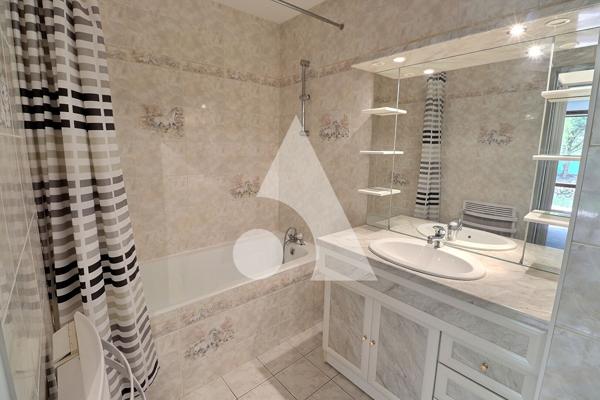 Appartement 2 pièces 56.6 m2